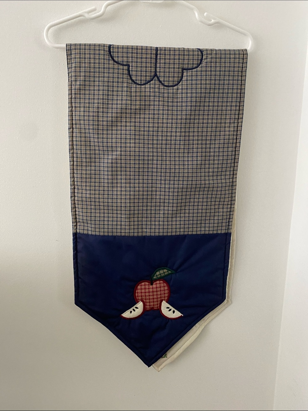 Handmade by Amish Apple Table Runner